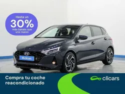 Plateado Usado 2022 Hyundai i20 Utilitario | 15.490 € (Precio justo)
