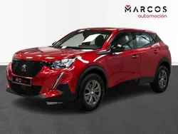 Rojo Usado 2023 Peugeot 2008 Active SUV | 18.700 € (Un poco caro)