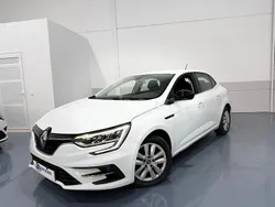 Blanco Usado 2021 Renault Mégane IV Business Berlina | 12.490 € (Precio justo)
