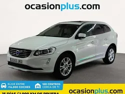 Blanco Usado 2015 Volvo XC60 Summum SUV | 22.900 € (Caro)
