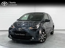 Gris / plata Usado 2021 Toyota Aygo X-play Utilitario | 12.900 € (Precio justo)
