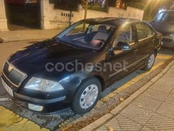 Negro Usado 2009 Skoda Octavia Berlina | 3900 € (Precio justo)