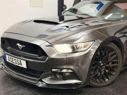 Gris Usado 2017 Ford Mustang GT Coupe | 39.279 € (Precio justo)