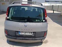Gris / plata Usado 2004 Renault Grand Espace Privilege Monovolumen | 1100 €