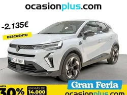 Gris Usado 2024 Renault Captur Techno SUV | 20.446 € (Precio justo)