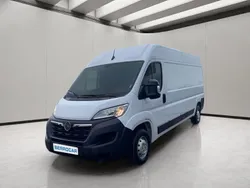 Blanco Usado 2022 Opel Movano Edition Van | 22.950 € (Precio justo)