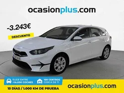 Blanco Usado 2023 Kia Ceed | 17.450 € (Buen precio)