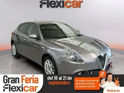 Gris Usado 2018 Alfa Romeo Giulietta Tech Edition Utilitario | 13.990 € (Precio justo)
