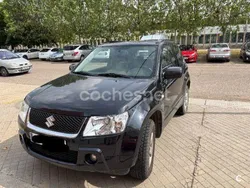 Negro Usado 2008 Suzuki Grand Vitara SUV | 11.700 € (Precio justo)