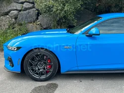 Azul Nuevo 2024 Ford Mustang GT Coupe | 59.900 € (Precio justo)