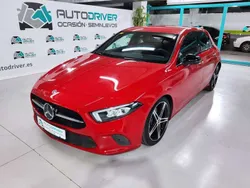 Rojo Usado 2019 Mercedes A180 Utilitario | 22.200 € (Un poco caro)