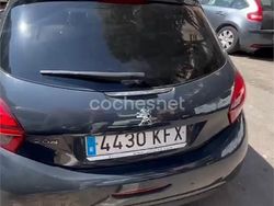 Negro Usado 2017 Peugeot 208 Style Utilitario | 6500 € (Buen precio)