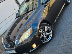 Gris / plata Usado 2009 Lexus IS250 Luxury Line Berlina | 9800 € (Precio justo)