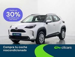 Blanco Usado 2024 Toyota Yaris Cross Active SUV | 23.690 € (Un poco caro)