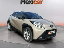 Marrón Usado 2022 Toyota Aygo Edition Utilitario | 11.490 € (Super precio)