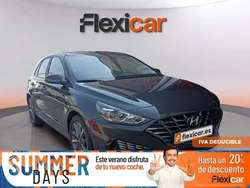 Gris Usado 2022 Hyundai i30 Berlina | 15.590 € (Precio justo)