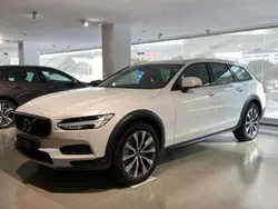 Blanco Nuevo 2024 Volvo V90 Plus Familiar | 59.550 € (Un poco caro)