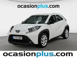 Blanco Usado 2022 Toyota Aygo Play Utilitario | 13.628 € (Precio justo)