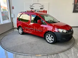 Rojo Usado 2011 VW Caddy Trendline Monovolumen | 8900 €