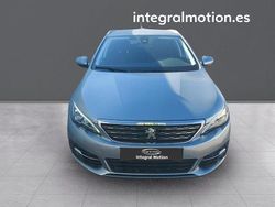 Gris Usado 2020 Peugeot 308 Allure Familiar | 14.500 € (Caro)