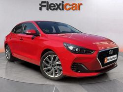 Rojo Usado 2018 Hyundai i30 Style Berlina | 14.690 €