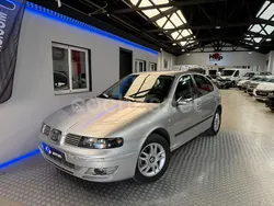 Gris / plata Usado 2003 Seat Leon Stella Berlina | 3990 € (Precio justo)