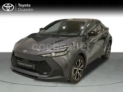 Gris / plata Usado 2024 Toyota C-HR Advance SUV | 33.890 € (Caro)
