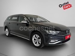 Gris / plata Usado 2023 VW Passat Alltrack Familiar | 40.990 € (Caro)