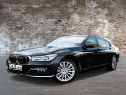 Negro Usado 2017 BMW 750 Berlina | 47.100 €
