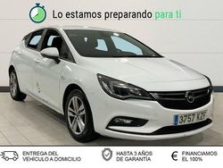 Blanco Usado 2019 Opel Astra Selective Utilitario | 13.000 € (Precio justo)