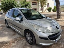 Gris / plata Usado 2008 Peugeot 207 Berlina | 3400 € (Precio justo)