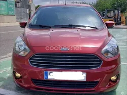 Rojo Usado 2018 Ford Ka Plus Active Utilitario | 9000 € (Buen precio)