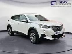 Blanco Usado 2022 Peugeot e-2008 Active SUV | 15.500 € (Precio justo)