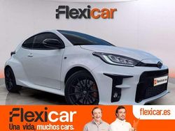 Blanco Usado 2023 Toyota Yaris Berlina | 36.990 € (Precio justo)