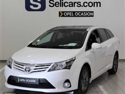 Blanco Usado 2014 Toyota Avensis Advance Berlina | 14.900 € (Caro)