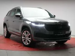 Blanco Usado 2022 Skoda Kodiaq SportLine SUV | 36.686 € (Caro)