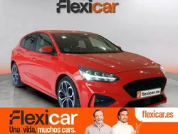 Rojo Usado 2019 Ford Focus ST-Line Berlina | 15.470 € (Precio justo)