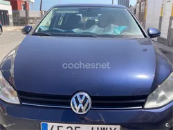 Azul Usado 2015 VW Golf VII Advance Berlina | 10.500 € (Buen precio)