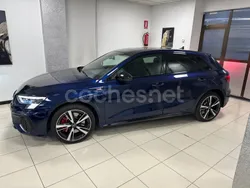 Azul Usado 2022 Audi A3 Sportback e-tron Competition Berlina | 39.900 €