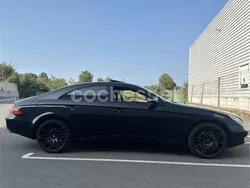 Negro Usado 2006 Mercedes CLS500 Berlina | 7999 €