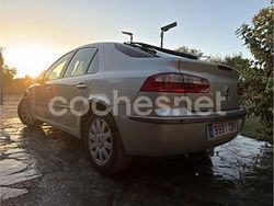 Beige Usado 2002 Renault Laguna II Privilege Berlina | 2300 € (Precio justo)