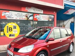 Granate Usado 2008 Renault Grand Scénic II Dynamique Monovolumen | 3300 € (Precio justo)