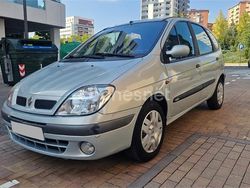 Gris / plata Usado 2003 Renault Scénic Dynamique Monovolumen | 1700 €