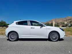 Blanco Usado 2017 Alfa Romeo Giulietta Super Utilitario | 17.500 €