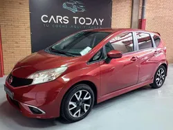 Rojo Usado 2014 Nissan Note Premium Edition Monovolumen | 6490 € (Precio justo)