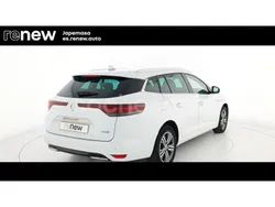 Blanco Usado 2023 Renault Mégane IV Zen Familiar | 24.450 € (Un poco caro)