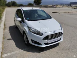 Blanco Usado 2014 Ford Fiesta Trend Utilitario | 3900 € (Buen precio)