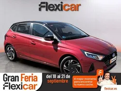Rojo Usado 2021 Hyundai i20 Berlina | 15.490 € (Precio justo)