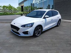 Blanco Usado 2022 Ford Focus ST-Line Utilitario | 18.500 € (Precio justo)