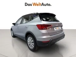 Gris plata Usado 2023 Seat Arona Style SUV | 18.490 € (Precio justo)